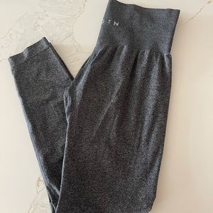 NVGTN leggings